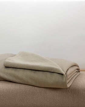 Signature Hotel Blanket thumbnail number 1